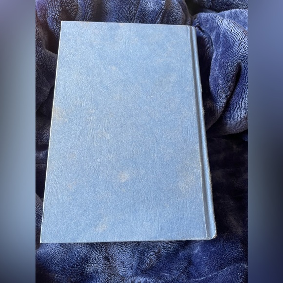 Mocking Jay Hardcover Book - Picture 3 of 7